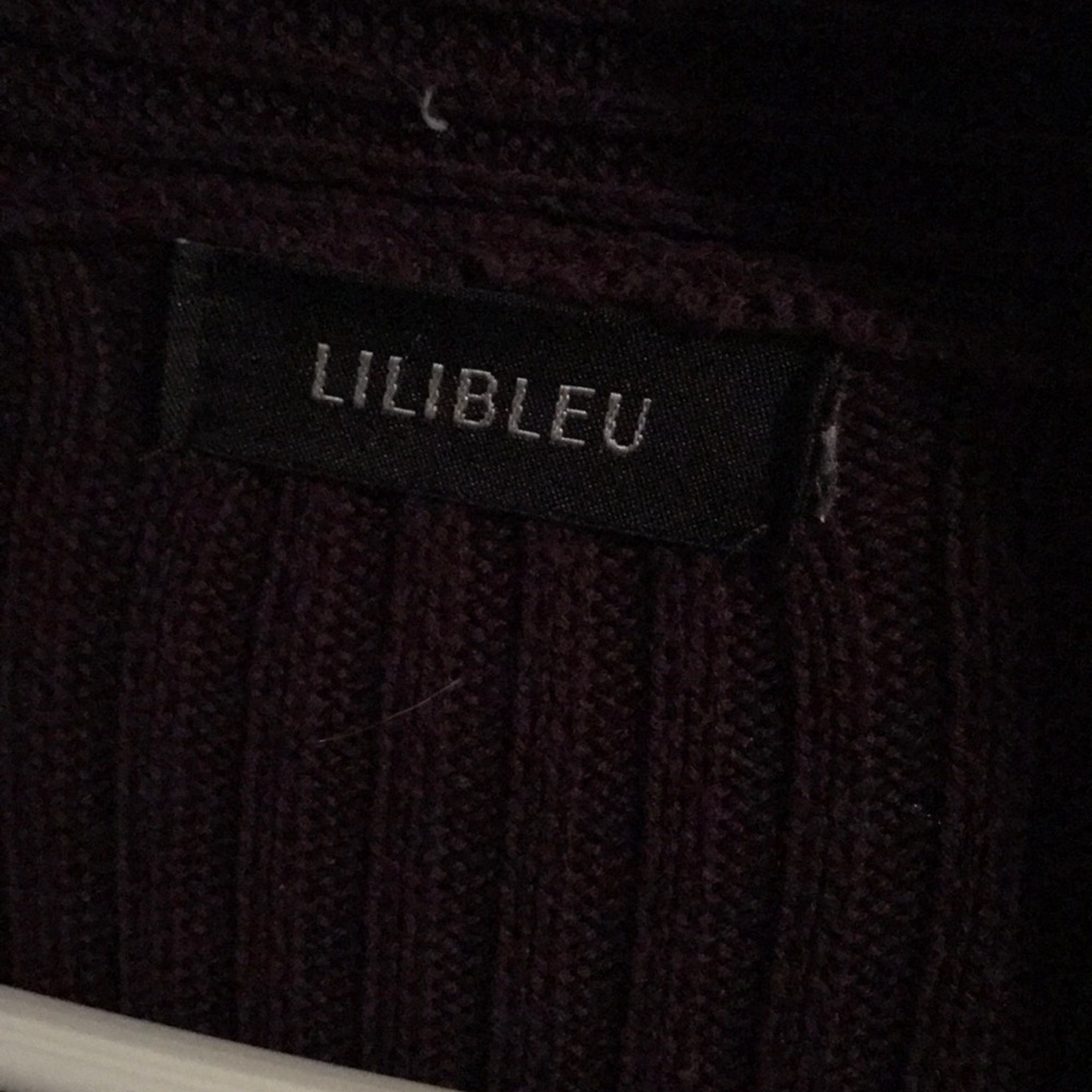 LILIBLEU Sweater - Picture 2 of 2